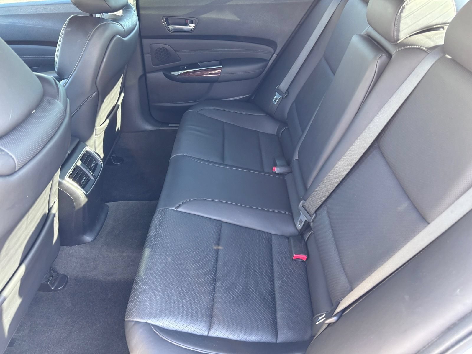 Used 2017 Acura TLX V6 w/ Advance Package FWD image 15