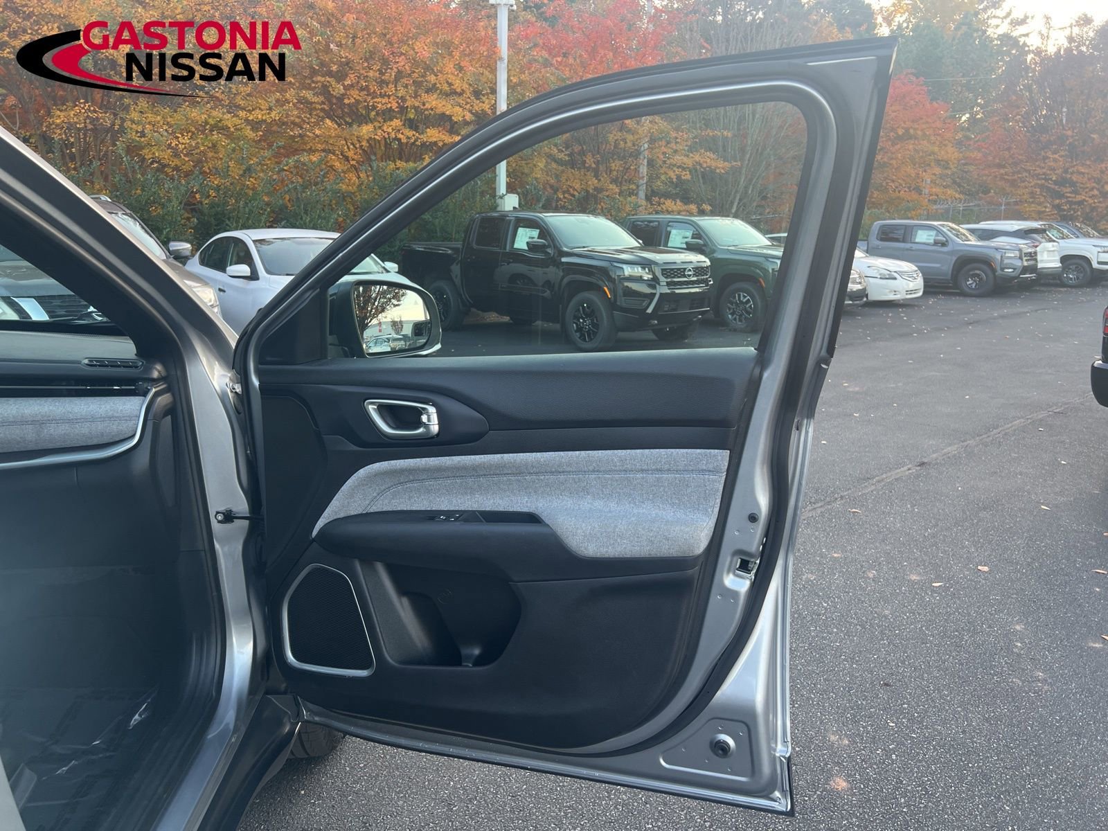 Used 2024 Jeep Compass Latitude image 26