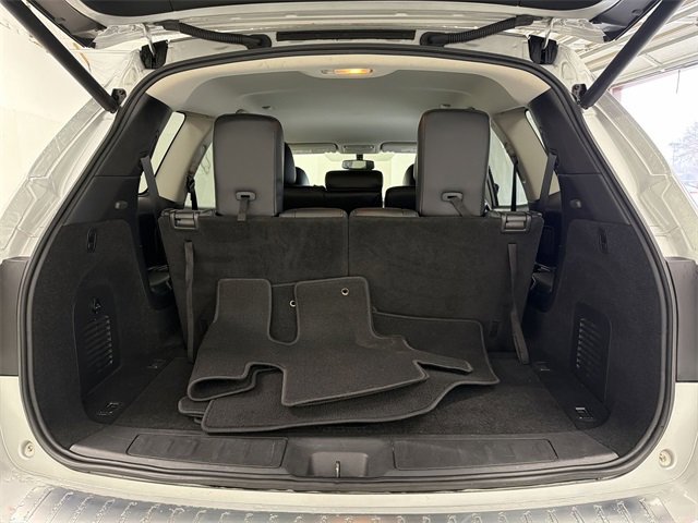 Used 2019 Nissan Pathfinder SL image 15