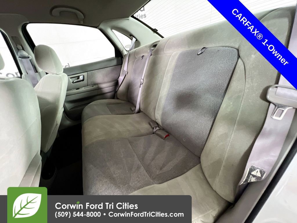 Used 2002 Ford Taurus SE image 25
