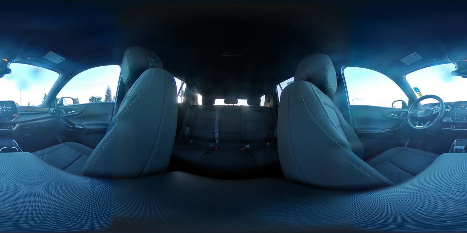 Used 2025 Chevrolet Equinox LT image 42