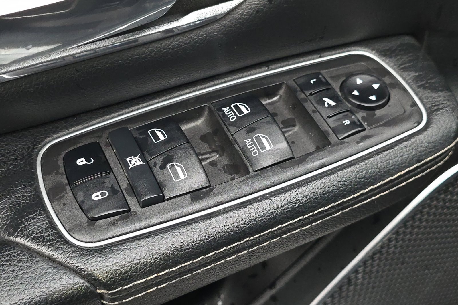 Used 2023 RAM 1500 Laramie image 11