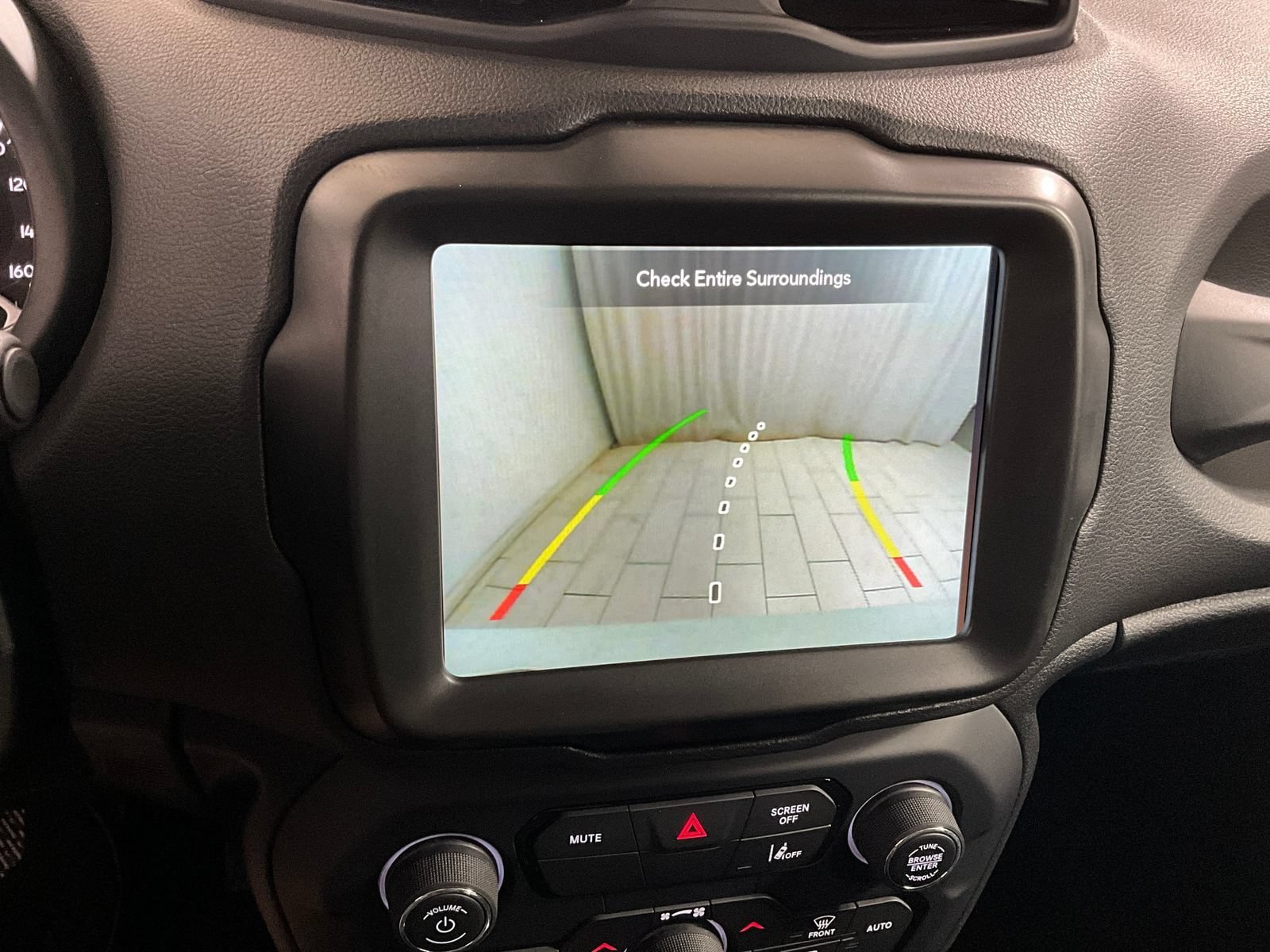 Used 2023 Jeep Renegade Trailhawk AWD/4WD image 22