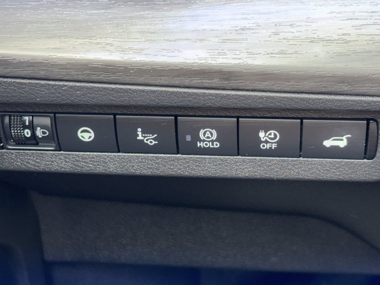 Certified 2024 Nissan Ariya FWD image 28