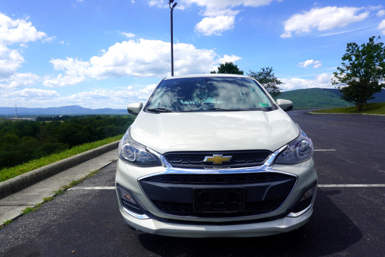 Used 2020 Chevrolet Spark LT image 2