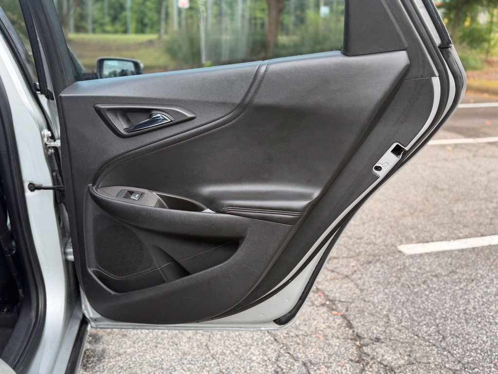 Used 2016 Chevrolet Malibu LT w/ Leather Package FWD image 17