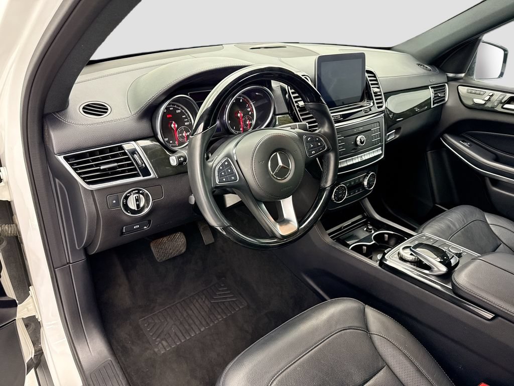 Used 2019 Mercedes-Benz GLS 550 4MATIC image 9