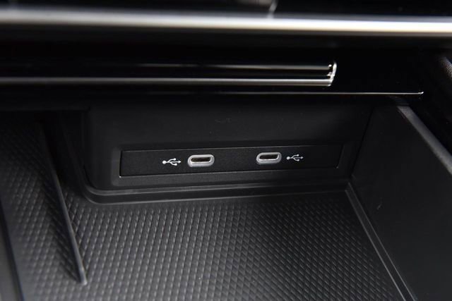 New 2026 Volkswagen Atlas Cross Sport SEL Premium R-Line image 16