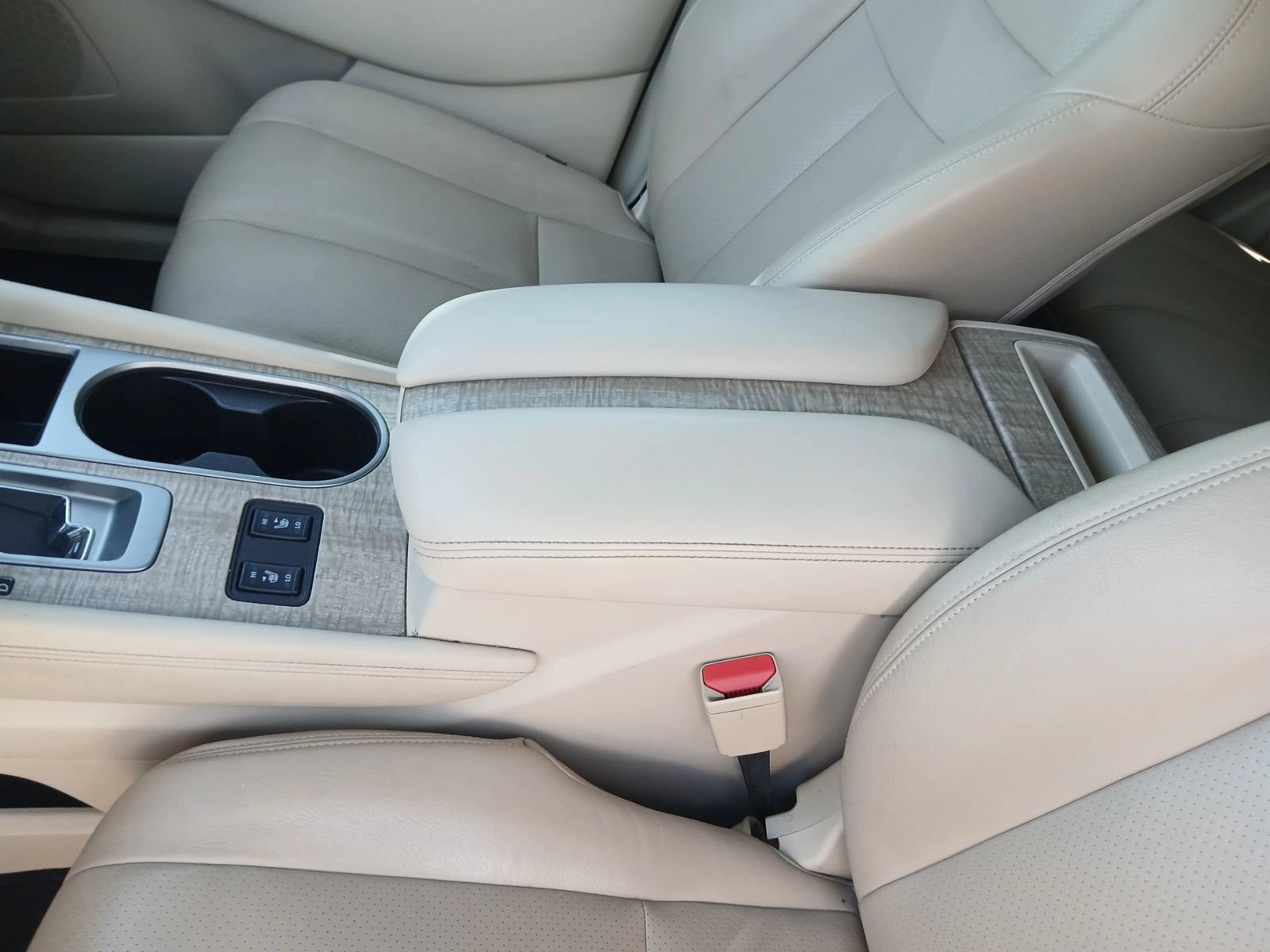 Used 2019 Nissan Murano SV w/ Premium Package FWD image 15
