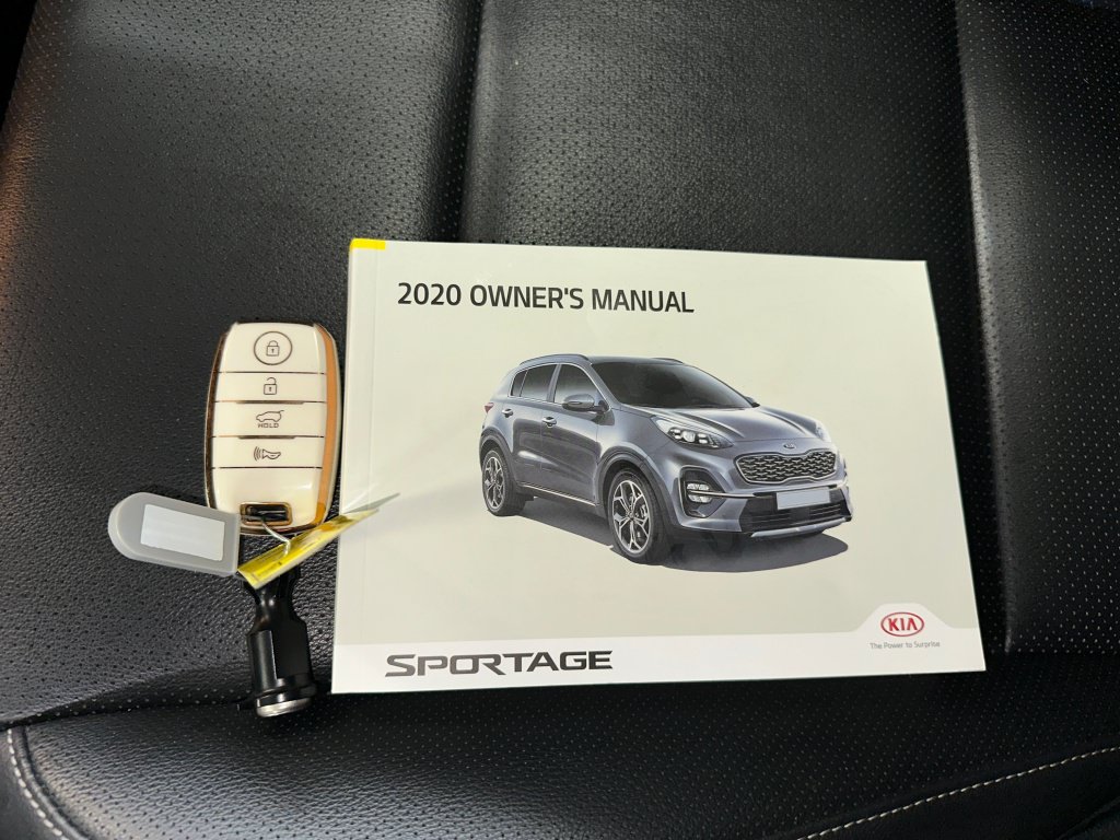 Used 2020 Kia Sportage S w/ S Premium Package FWD image 4