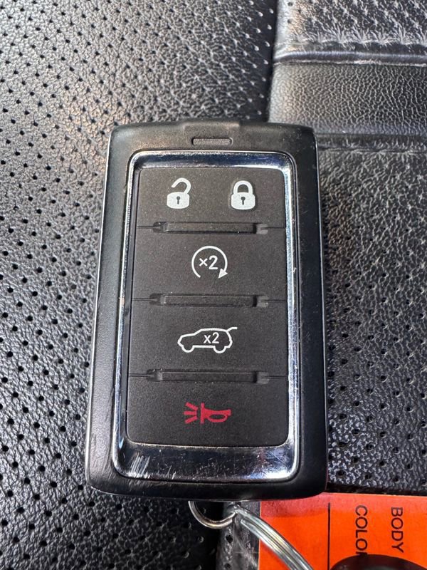 Used 2024 Jeep Wagoneer L Series II w/ Flexible Seating Group image 54