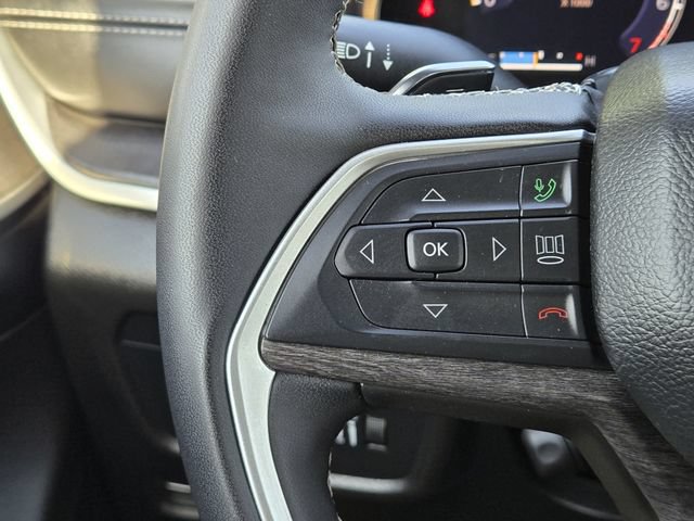 Used 2024 Jeep Grand Cherokee L Limited w/ Luxury Tech Group II AWD/4WD image 28