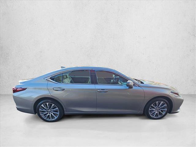 Used 2021 Lexus ES 250 w/ Premium Package video 4