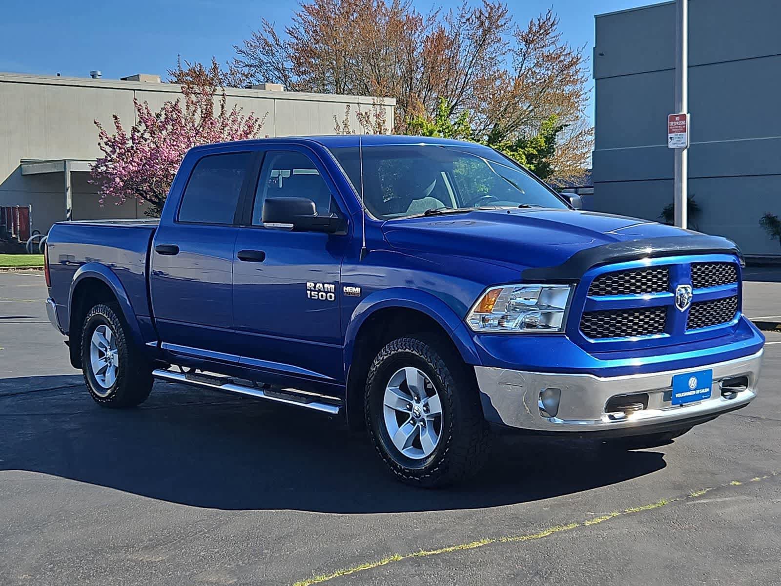 Used 2017 RAM 1500 Outdoorsman image 8