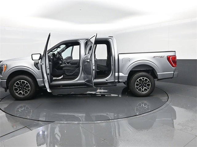 Used 2022 Ford F150 XLT w/ Equipment Group 302A High image 30