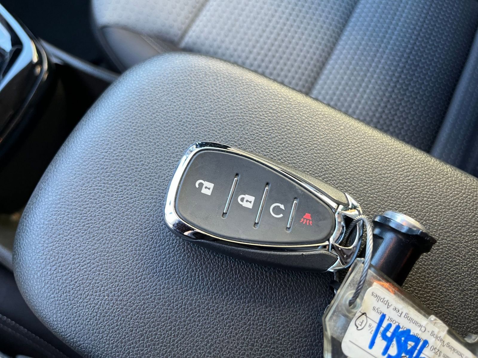 Used 2025 Chevrolet Trax LT image 21