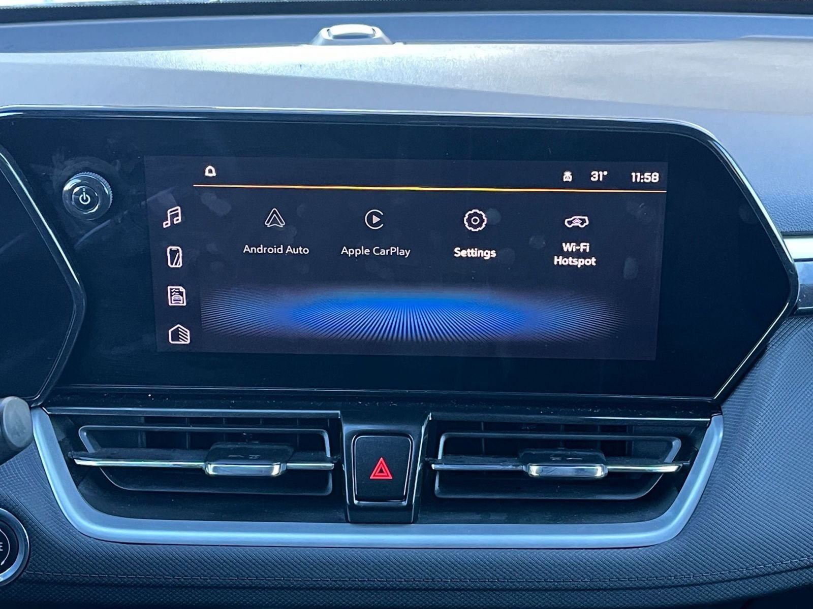 Used 2025 Chevrolet TrailBlazer LT image 18