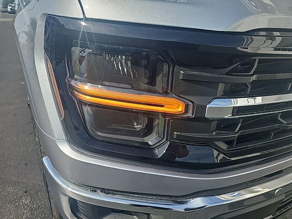 New 2026 Ford F150 XLT w/ Equipment Group 302A MID AWD/4WD image 7