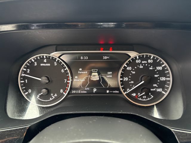 Used 2024 Nissan Pathfinder SL AWD/4WD image 18
