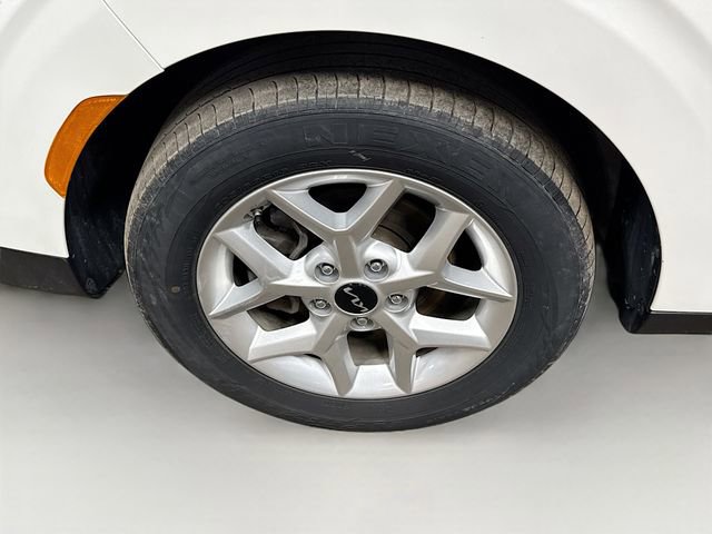 Used 2023 Kia Soul LX w/ LX Technology Package image 29