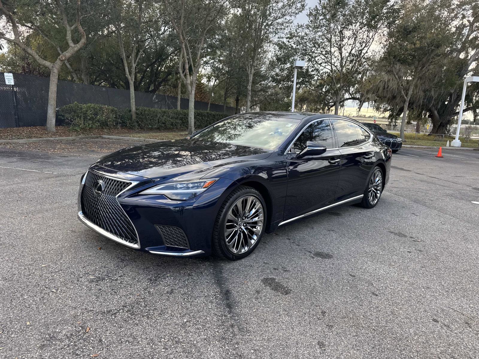 Used 2022 Lexus LS 500 w/ Interior Upgrade Package image 7