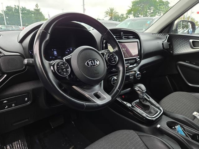 Used 2020 Kia Soul EX w/ Option Group 015 FWD image 13