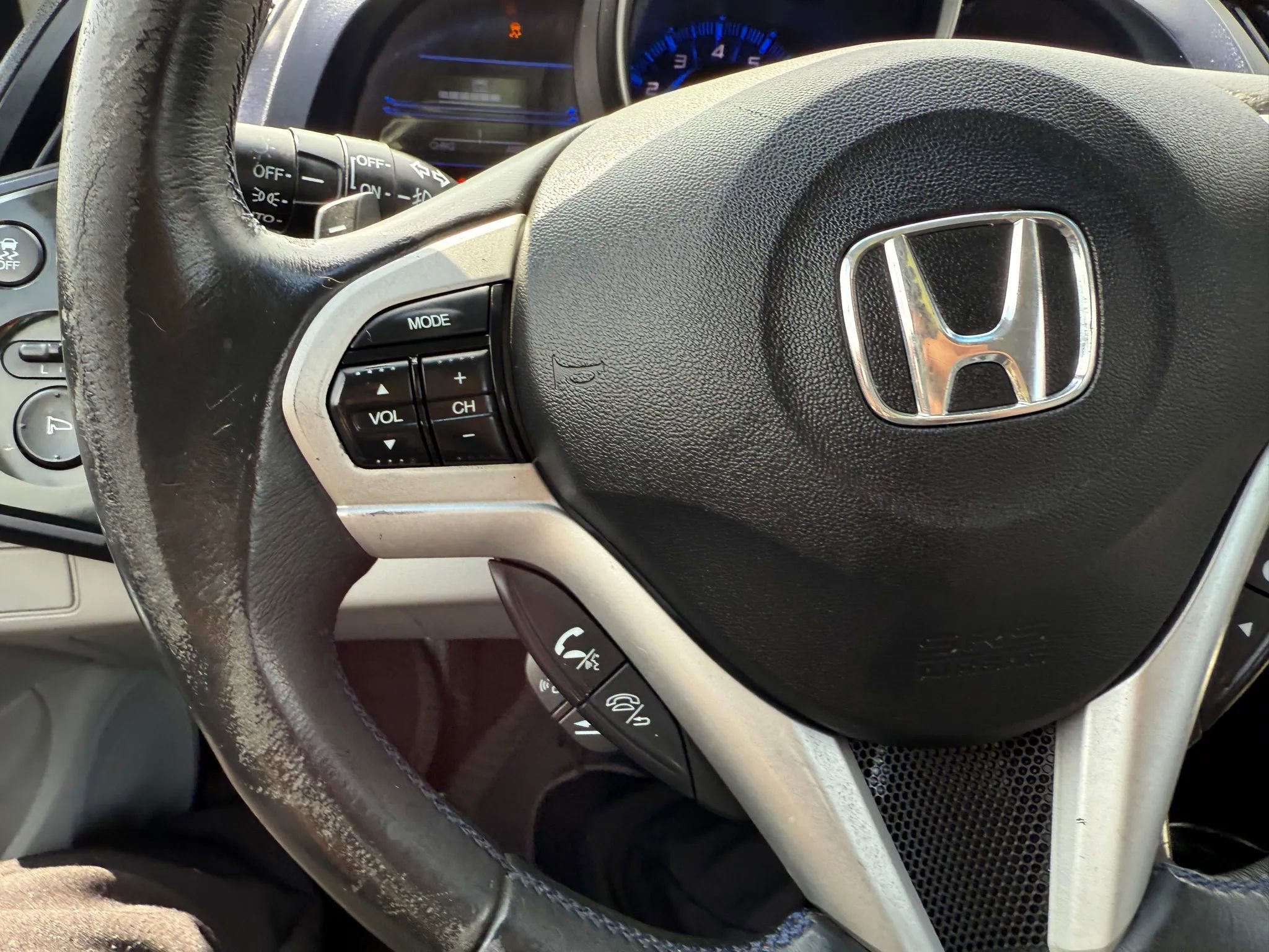 Used 2011 Honda CR-Z EX image 24