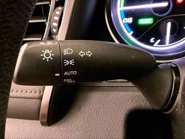 Used 2020 Toyota Camry LE FWD image 30