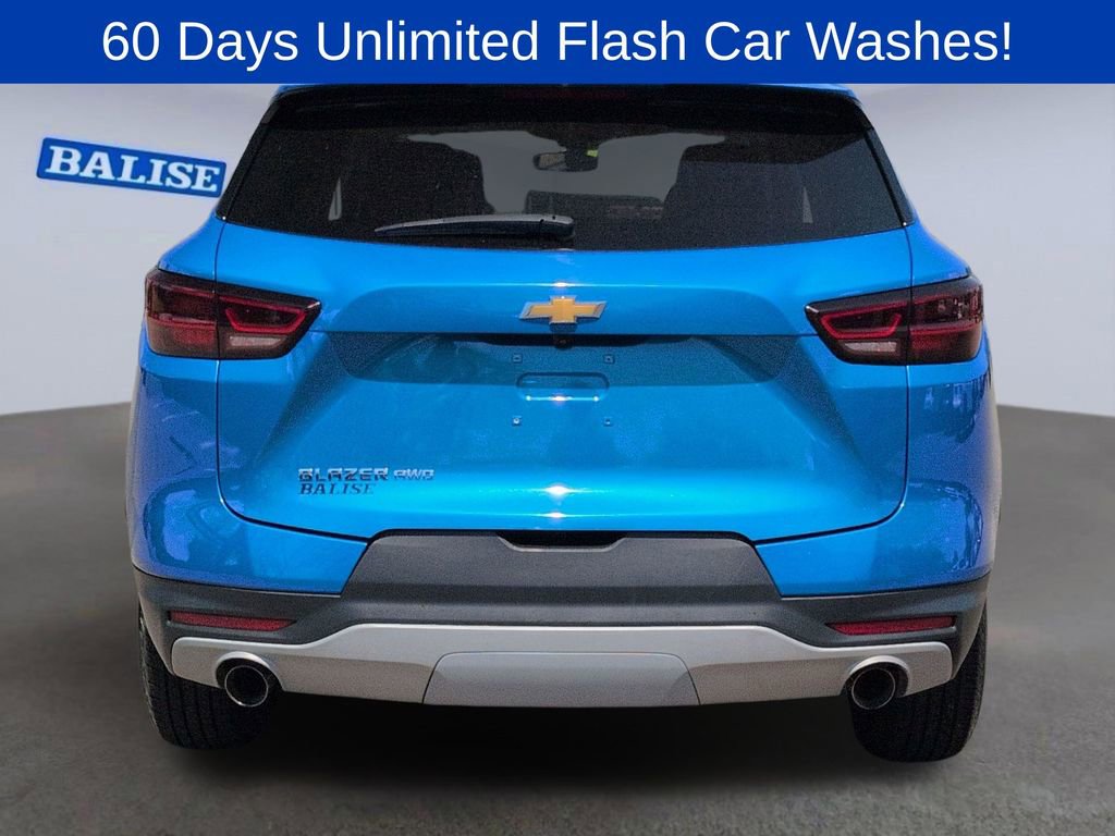 Used 2025 Chevrolet Blazer LT AWD/4WD image 4