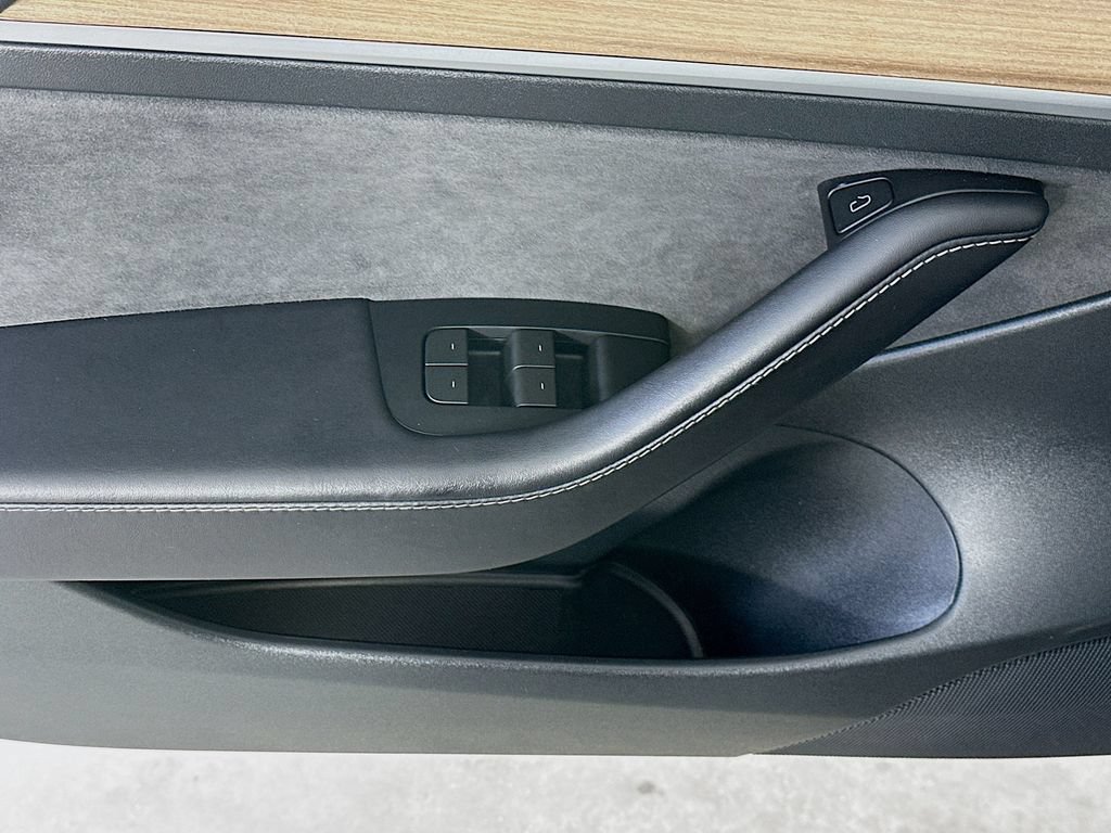 Used 2023 Tesla Model 3 Performance AWD/4WD image 25
