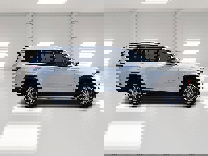 New 2026 Jeep Grand Cherokee L 4WD image 6