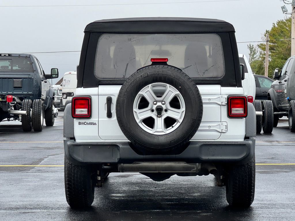 Used 2021 Jeep Wrangler Unlimited Sport AWD/4WD image 6