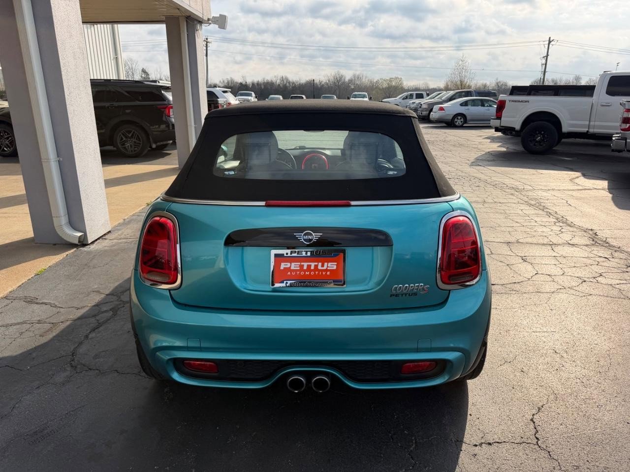 Used 2021 MINI Cooper S w/ Signature Upholstery Package FWD image 9