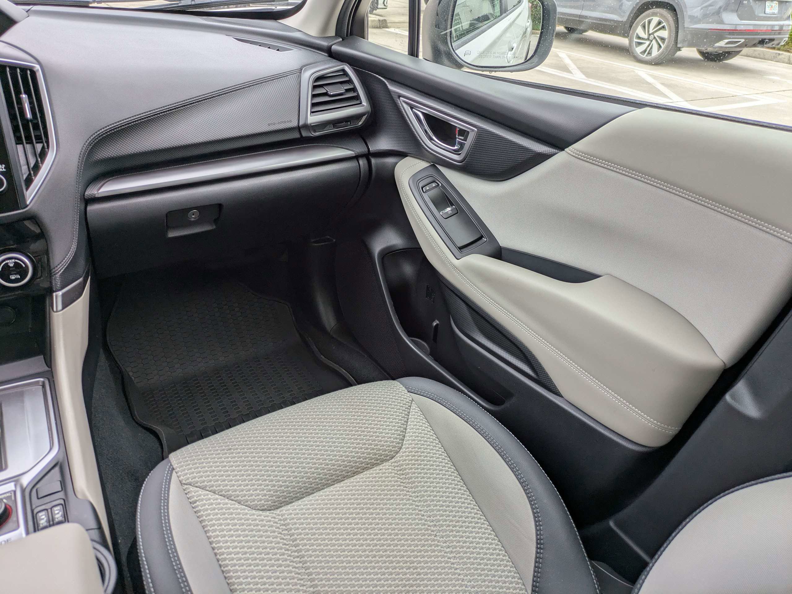 Used 2020 Subaru Forester Premium image 17