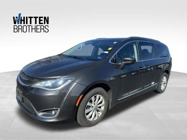 Used 2019 Chrysler Pacifica Touring-L