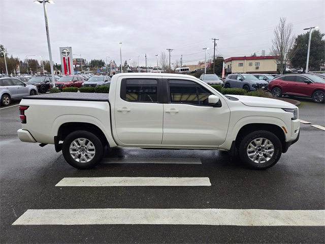 Used 2022 Nissan Frontier SV image 6