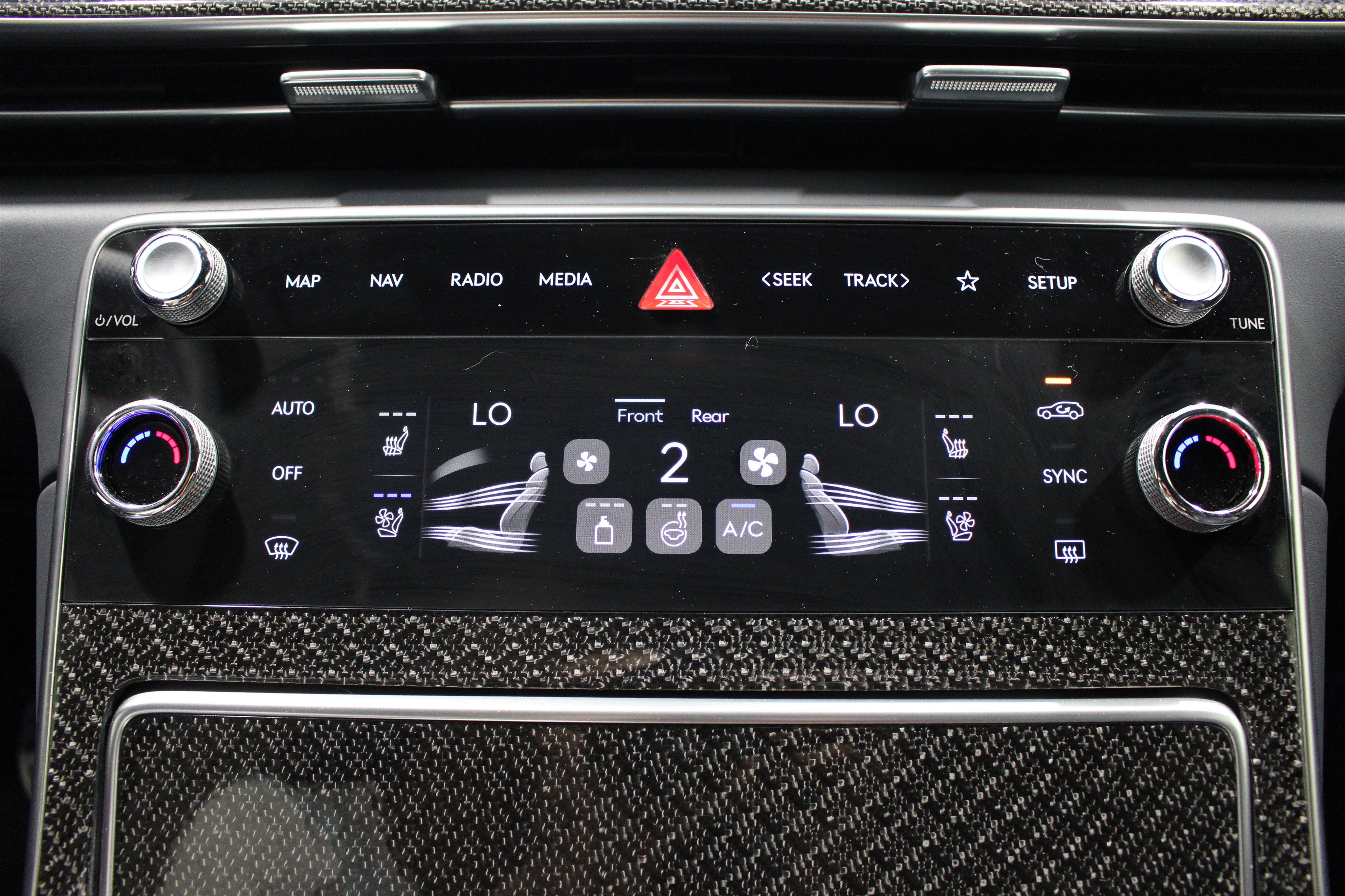 Used 2026 Genesis GV80 3.5T e-SC AWD/4WD image 18