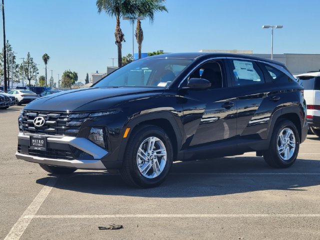 New 2026 Hyundai Tucson SE FWD image 2