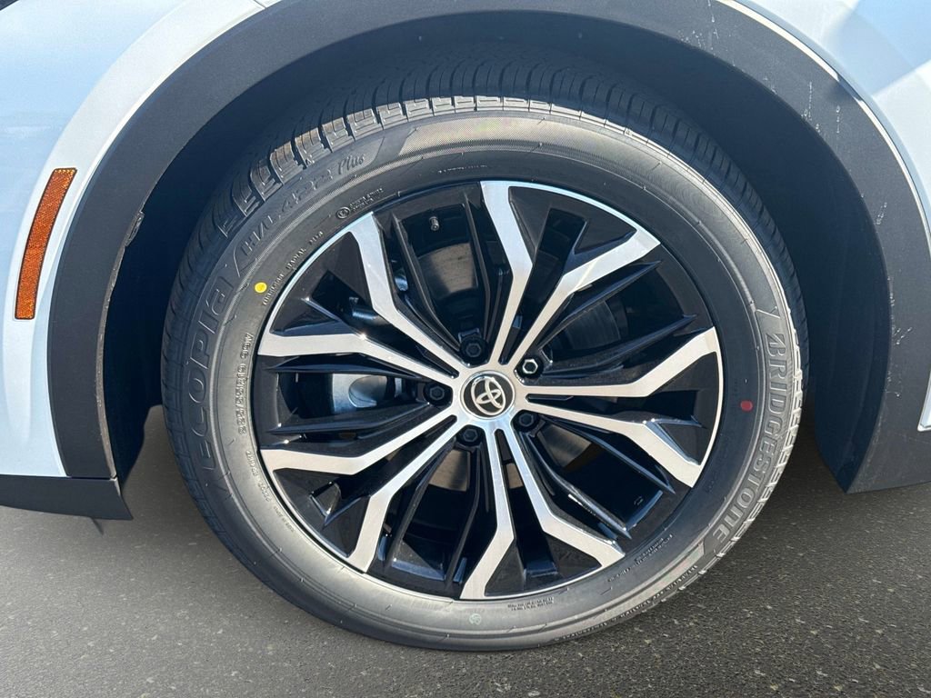 New 2026 Toyota Crown XLE image 10