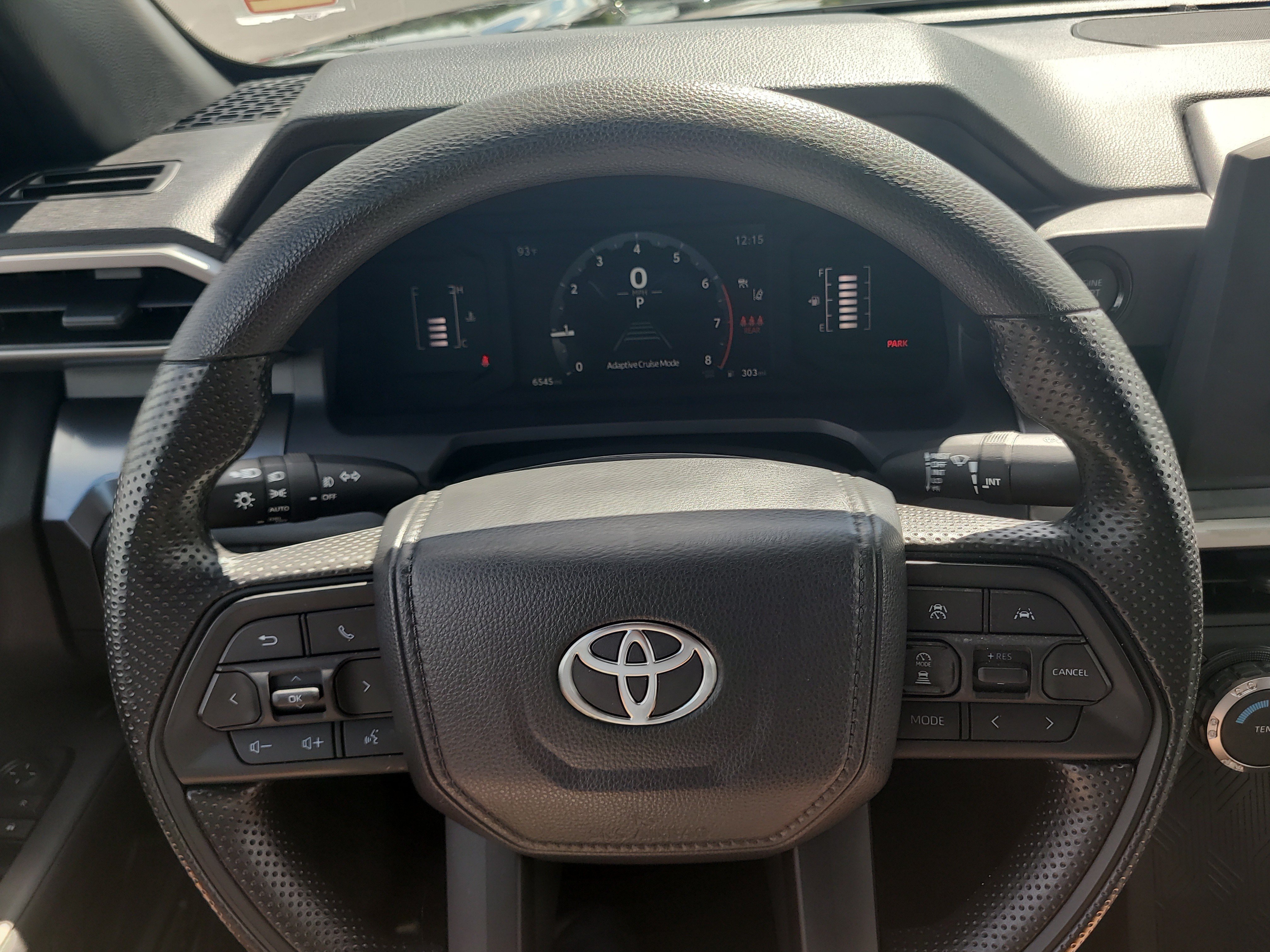 Used 2025 Toyota Tacoma SR5 RWD image 28