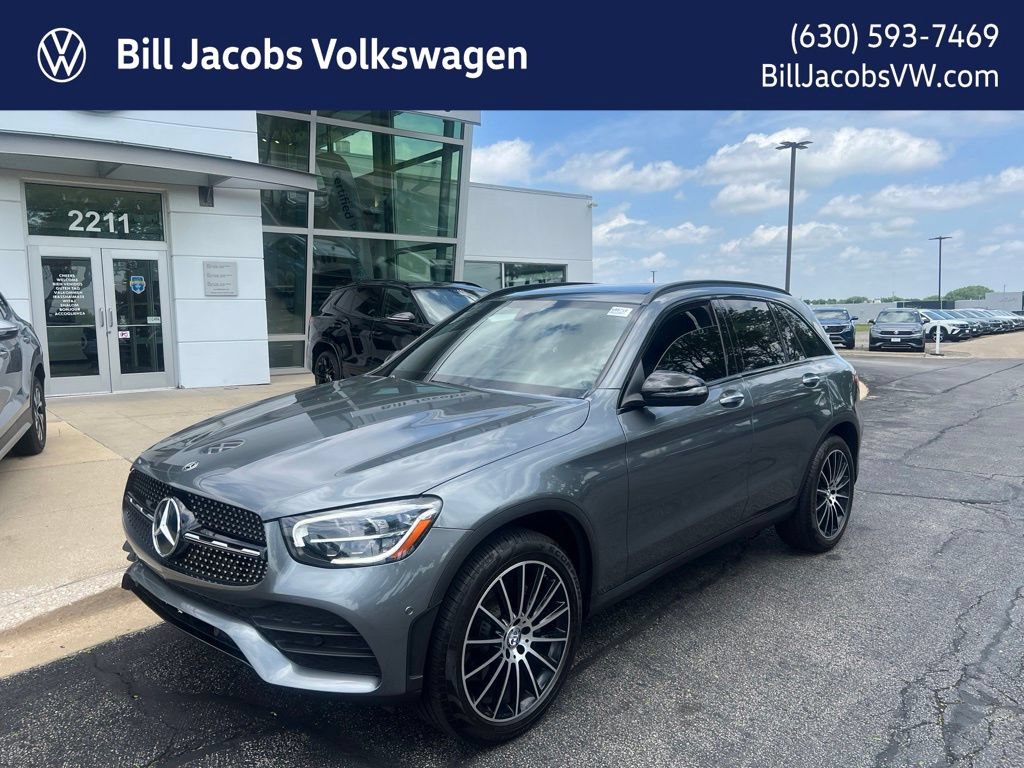 Used 2021 Mercedes-Benz GLC 300 w/ AMG Line image 1