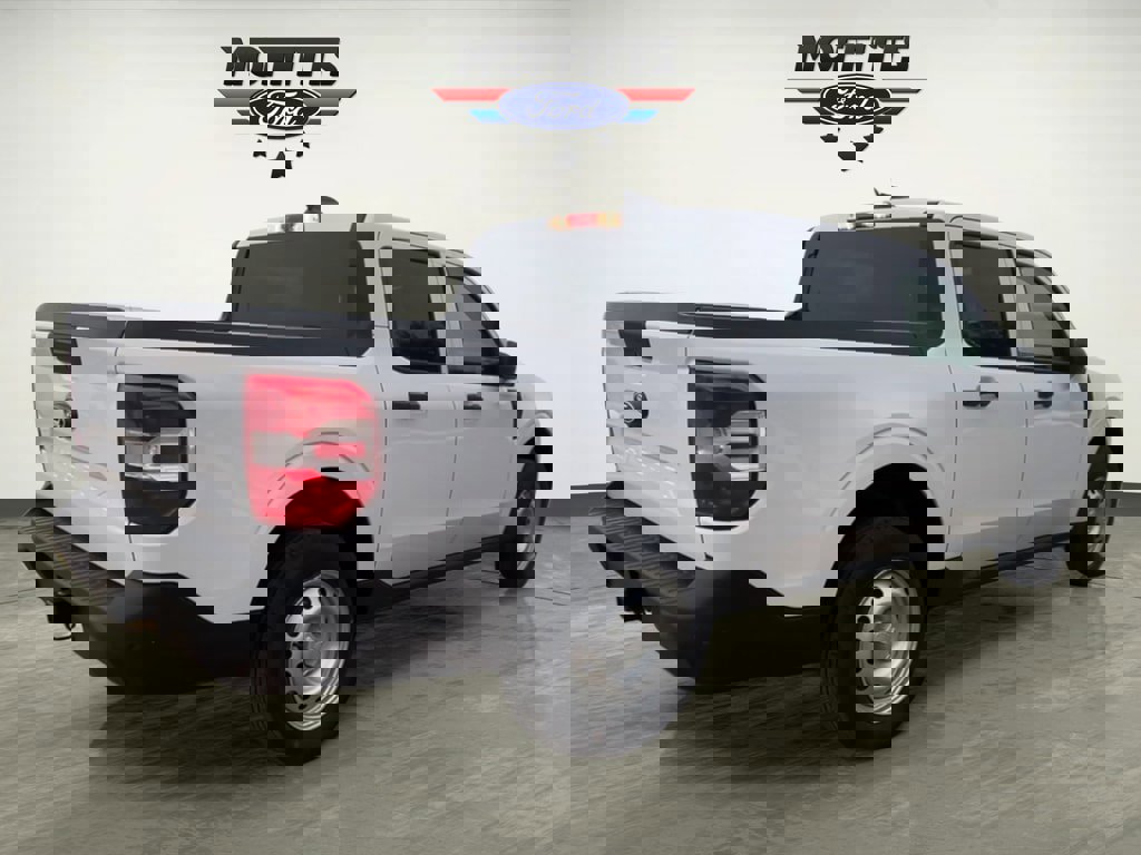 New 2026 Ford Maverick XL image 5