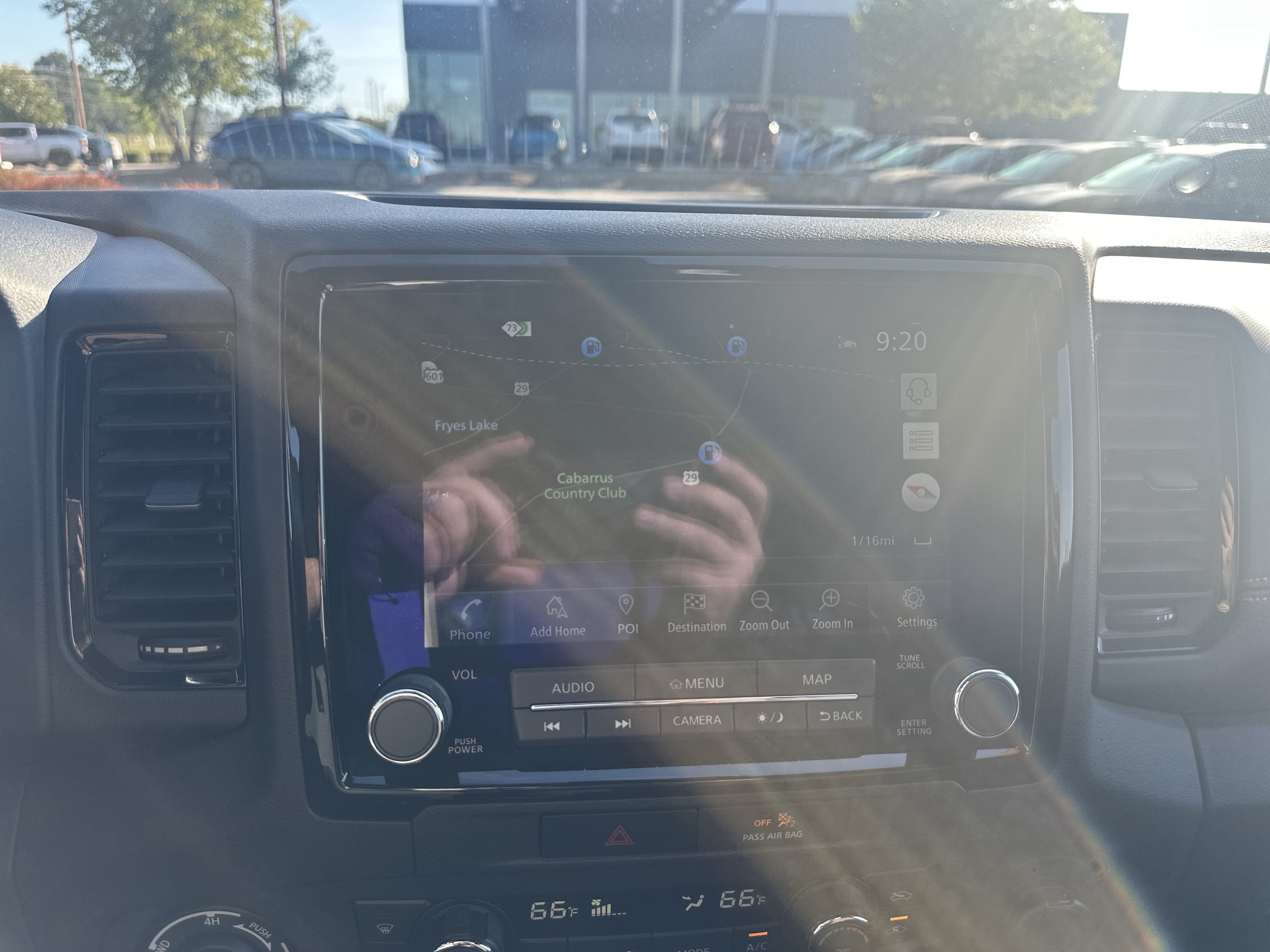 Certified 2022 Nissan Frontier PRO-4X w/ Technology Package AWD/4WD image 24