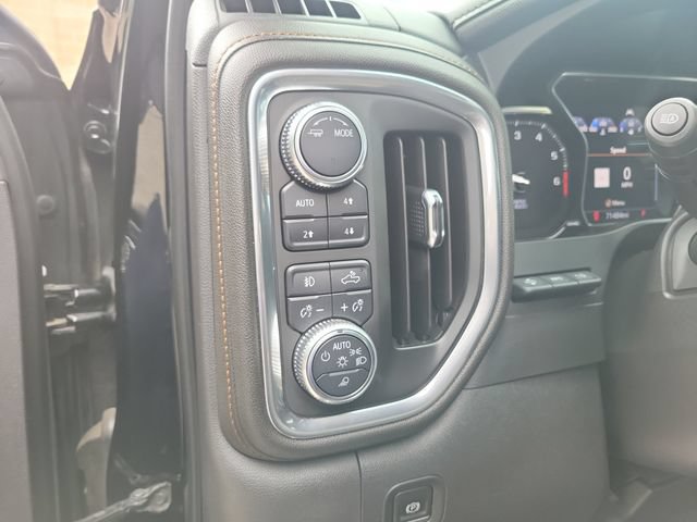 Used 2020 GMC Sierra 1500 AT4 w/ AT4 Premium Package AWD/4WD image 24