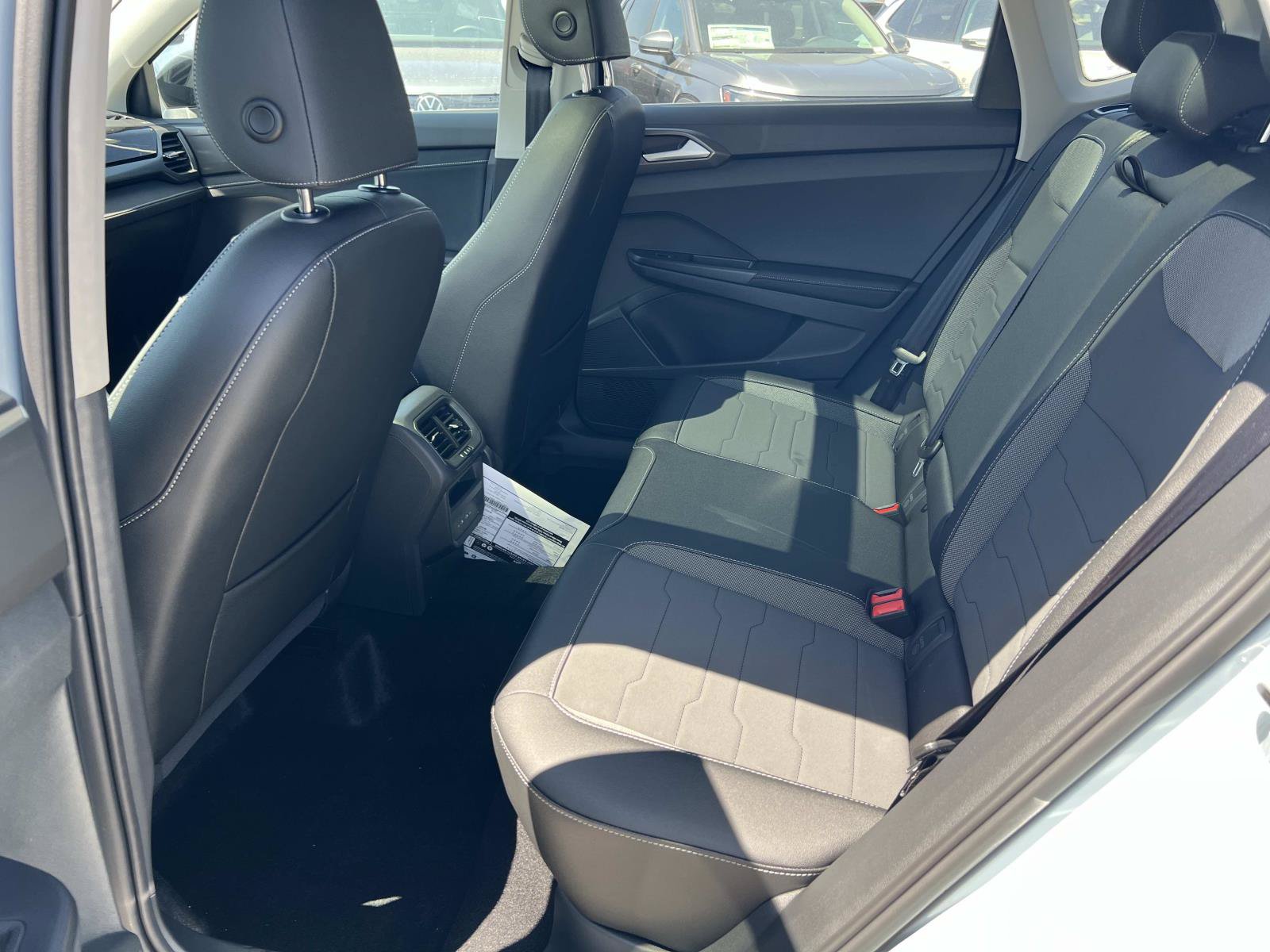 New 2026 Volkswagen Taos SE FWD image 22