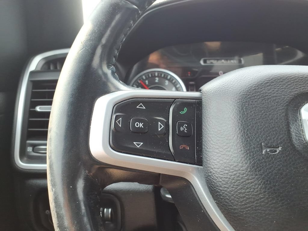 Used 2020 RAM 1500 Big Horn AWD/4WD image 14