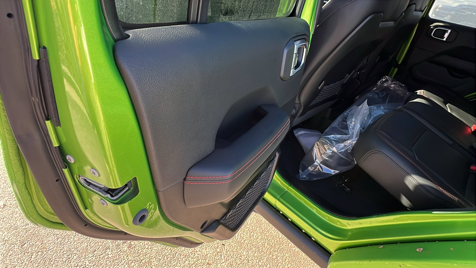 New 2026 Jeep Wrangler Unlimited Rubicon image 19