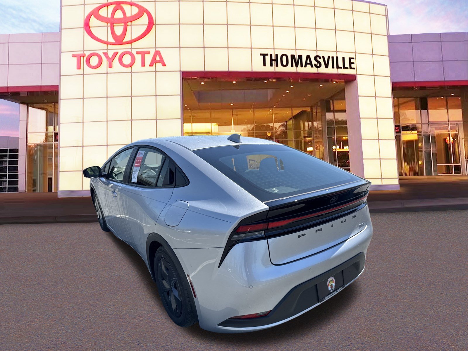 New 2024 Toyota Prius LE FWD image 7