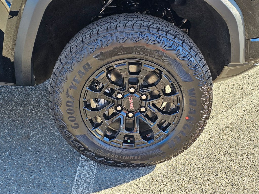 New 2026 GMC Canyon Elevation w/ Convenience Package AWD/4WD image 9
