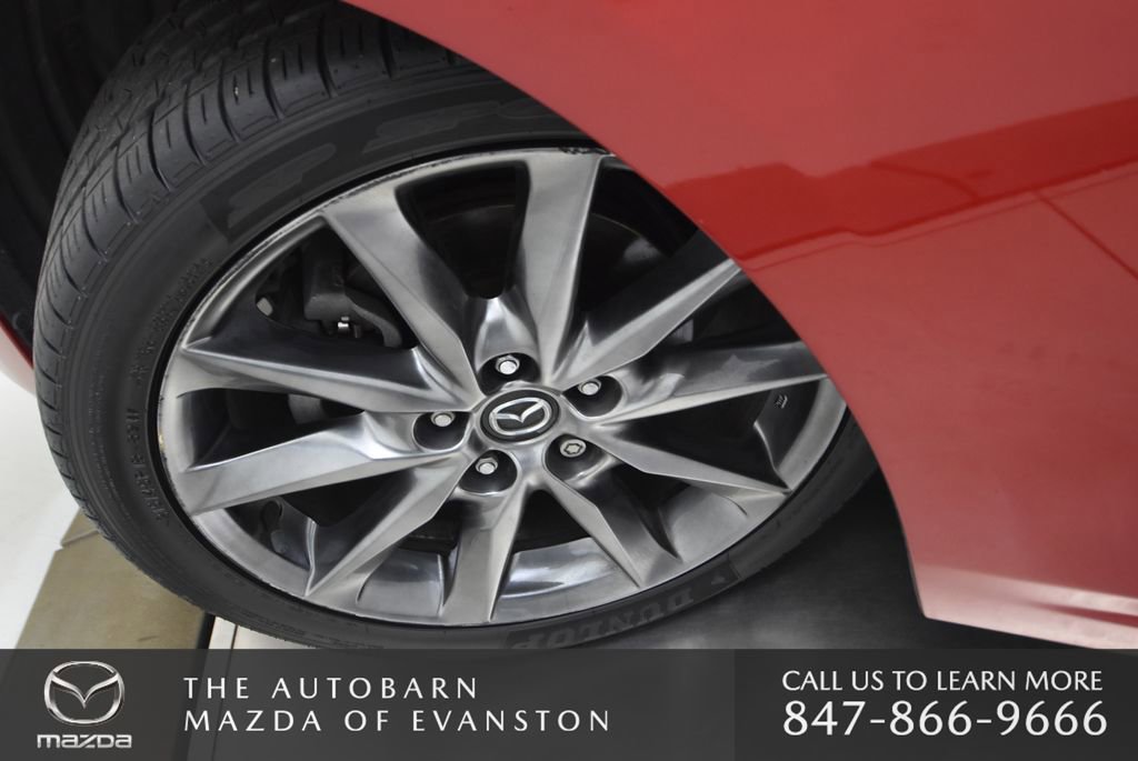 Used 2018 MAZDA MAZDA3 Grand Touring w/ Premium Equipment Package FWD image 33